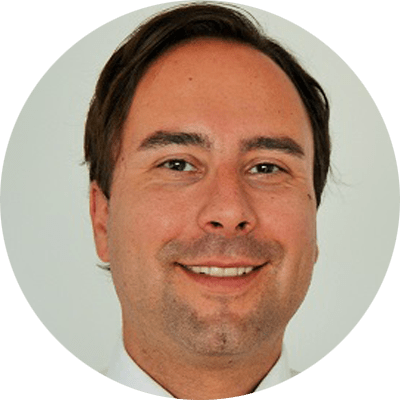 Headshot of Hans-Peter Baumann