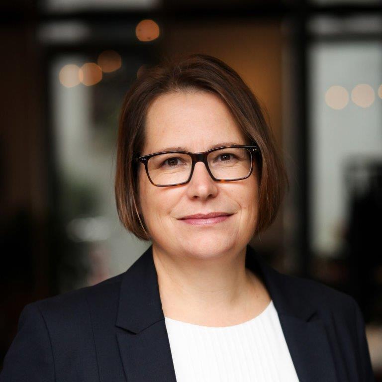 Nina Schönert