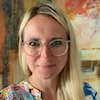 Dr. Anna Gajda